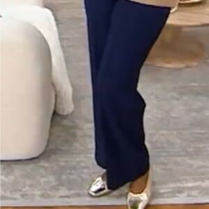 Twill pants by Isaac Mizrahi in size 16P! New in dark navy